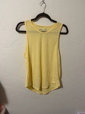 ZYIA Women’s Pale Yellow Sleeveless Tank